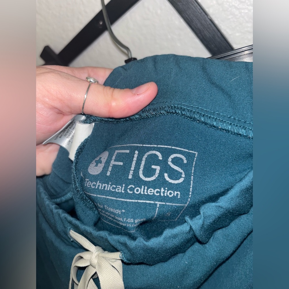 FIGS Technical Collection Teal Scrub Pants Drawstring Medical Women’s Small - Picture 3 of 4